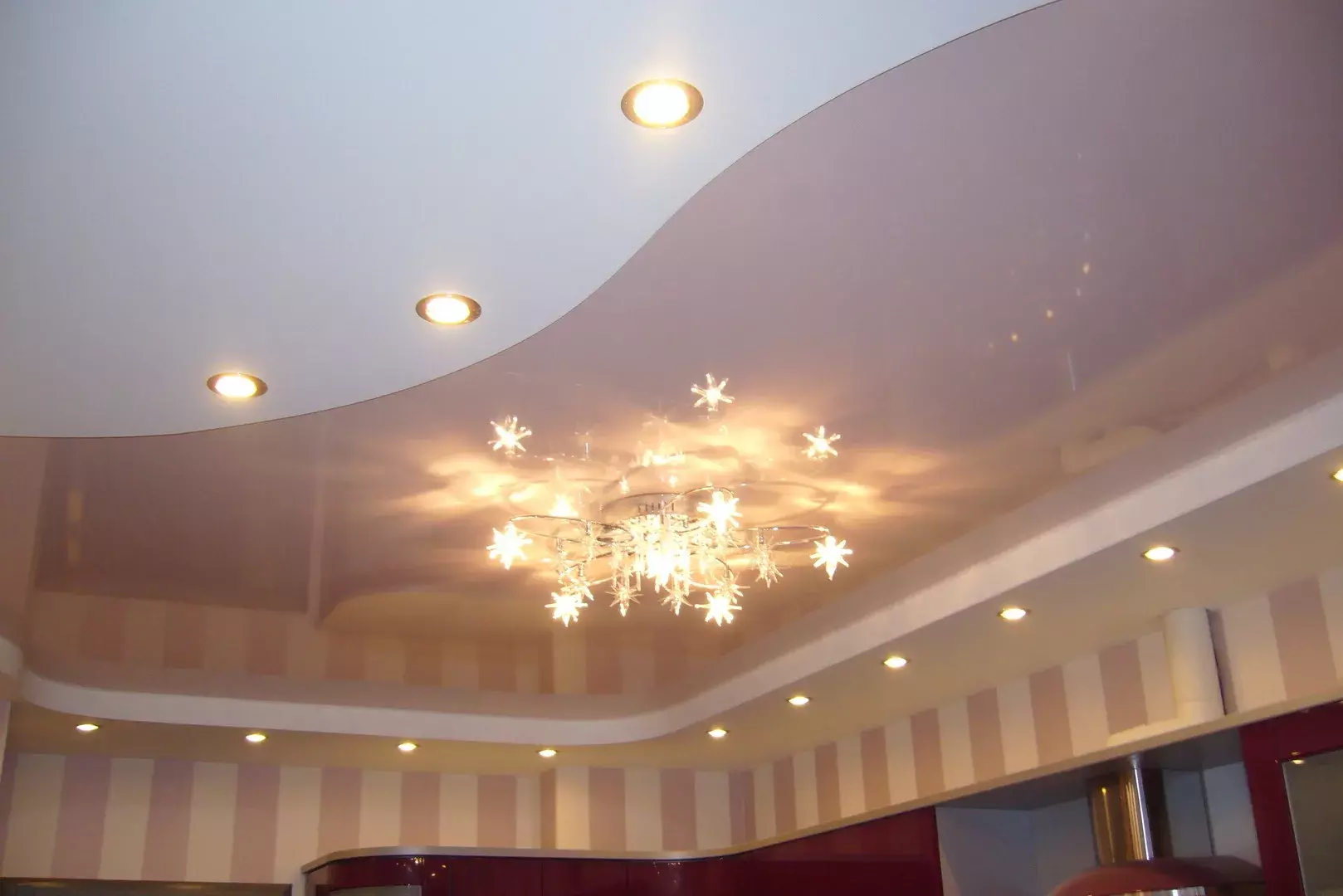 Комбинированные натяжные потолки Потолки Всем