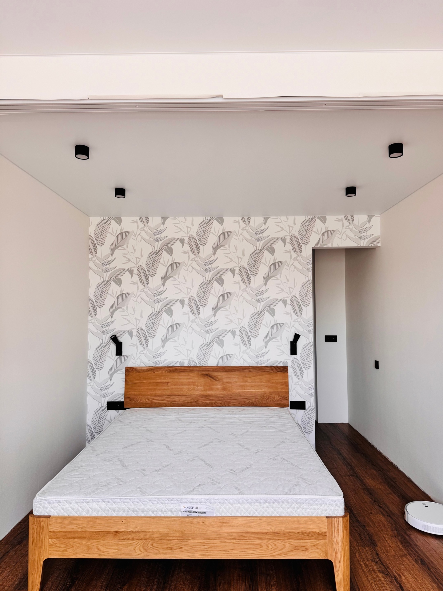 Натяжной потолок в Мурино Potolki-Vsem