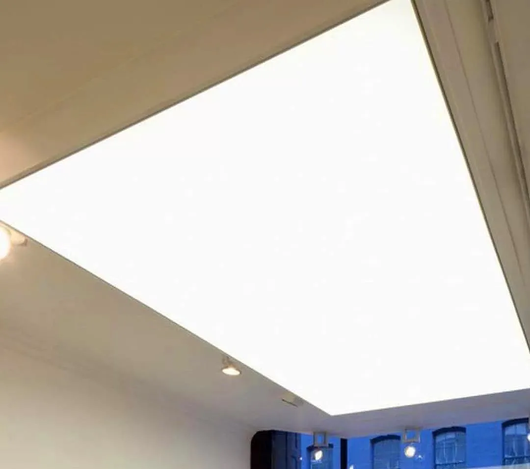 Лайтбокс — натяжные потолки с полной или частичной засветкой Потолки Всем