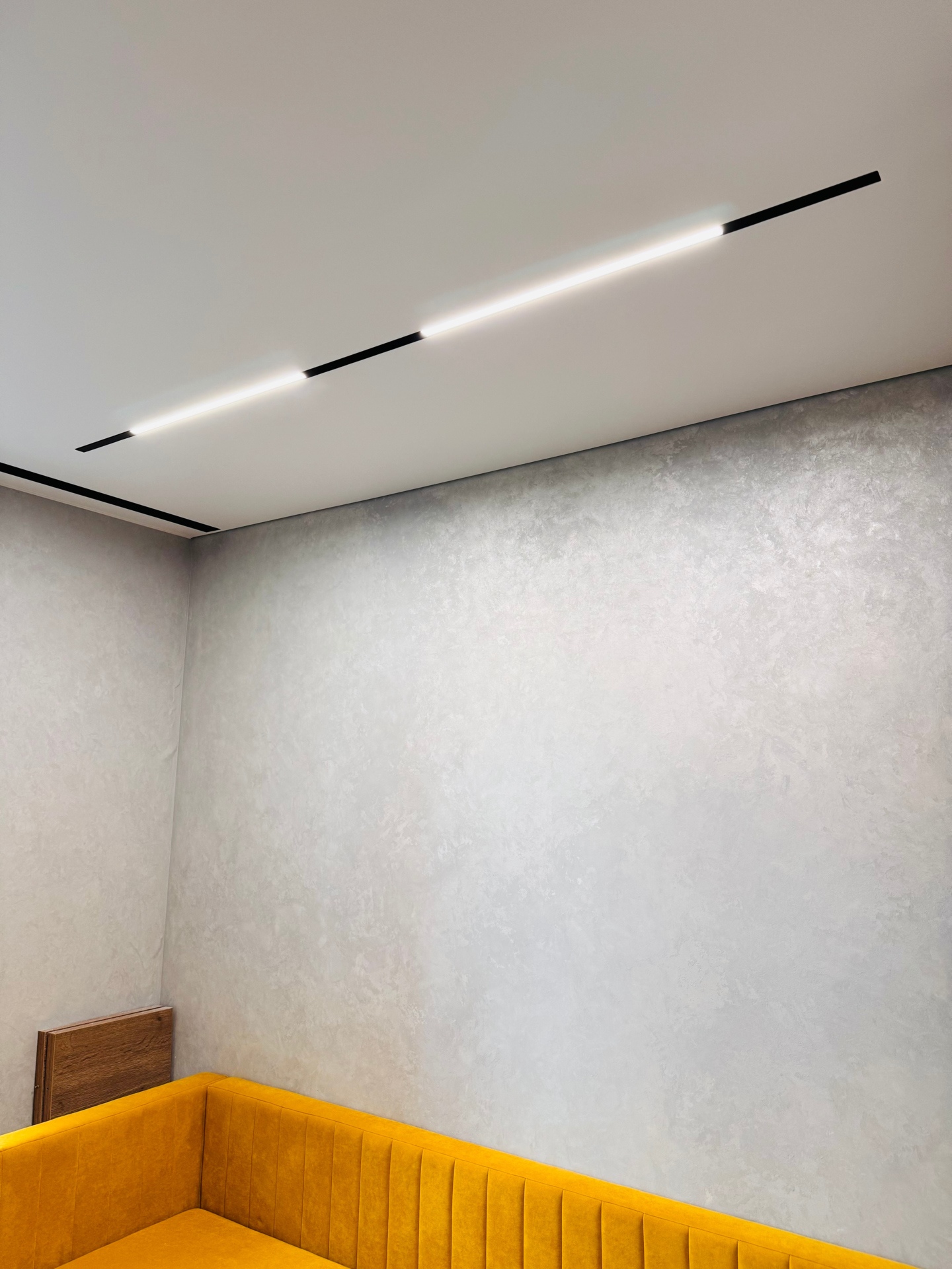 Натяжной потолок в Тихвин Potolki-Vsem